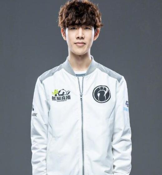 NER0：jks表现糟糕，Liquid应该招入指挥解放Twistzz