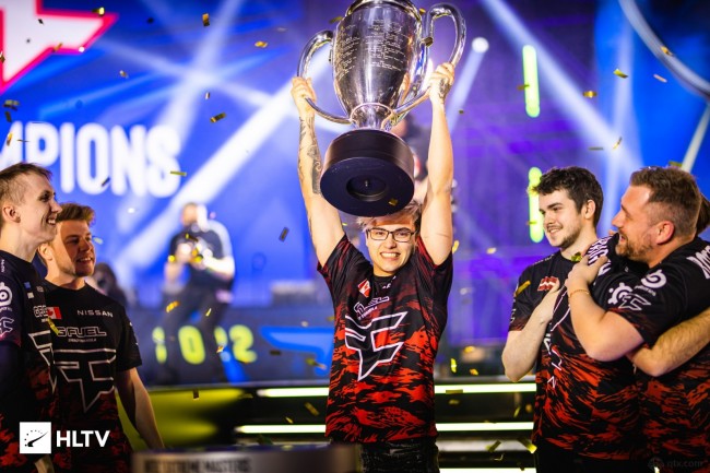 广州TTG人员变动公告：选秀选中了打野选手Jiaxin